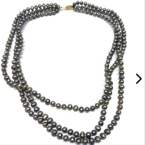 14K Gold Clasp Tri Strand Color Pearl Necklace 51.80g